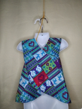 Schürzenkleid bunt gemustert